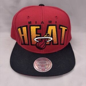 Mitchell & Ness Miami Heat SnapBack Red Black Hat Cap NBA Logo Retro